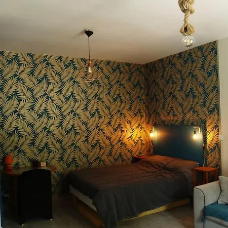 Petite Maison Confortable Proche Plage *